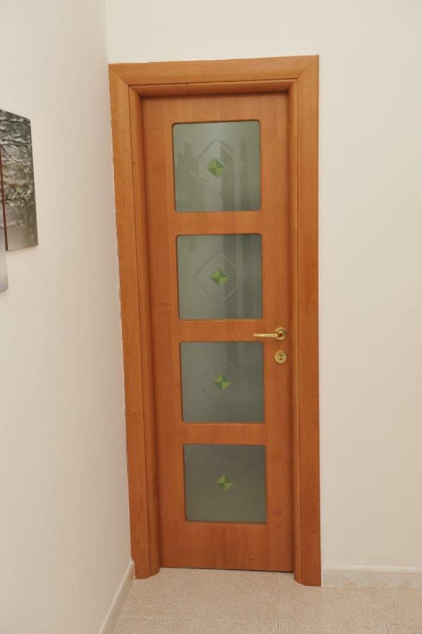 Apartament Casa Sarahouse Tarent Zewnętrze zdjęcie